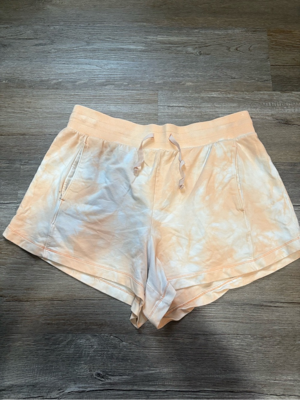 Tie-Dye Peach Women's Lounge Shorts size L